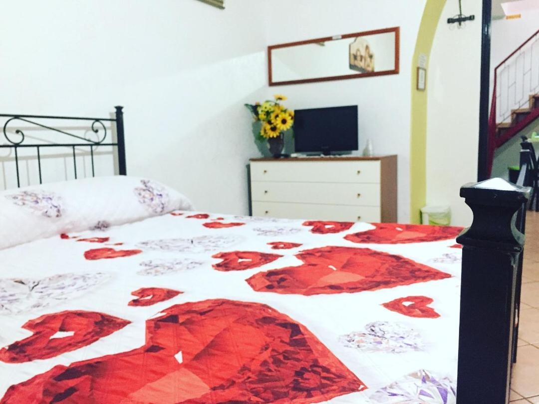 Il Normanno B&B Mileto Bagian luar foto