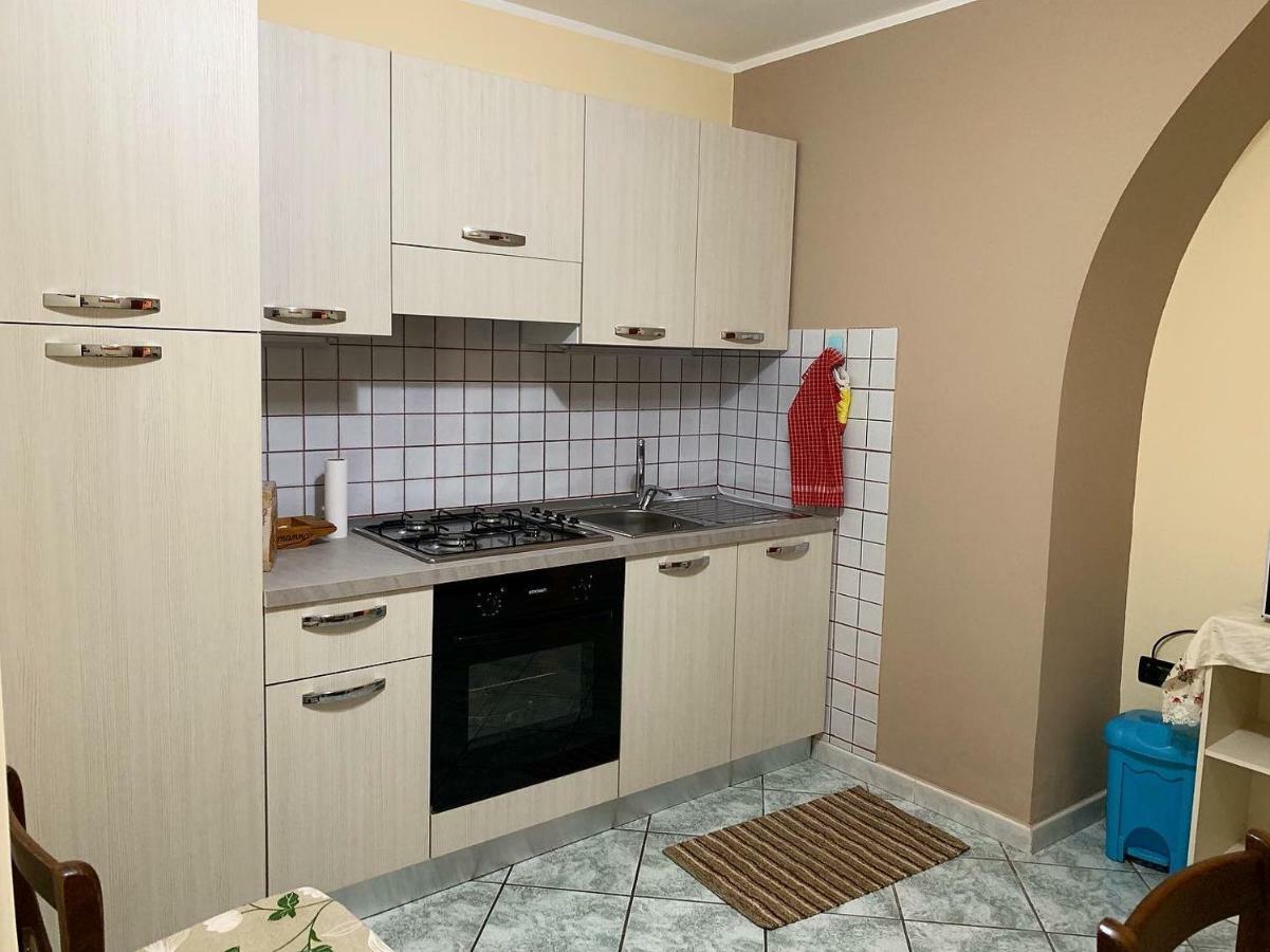 Il Normanno B&B Mileto Bagian luar foto