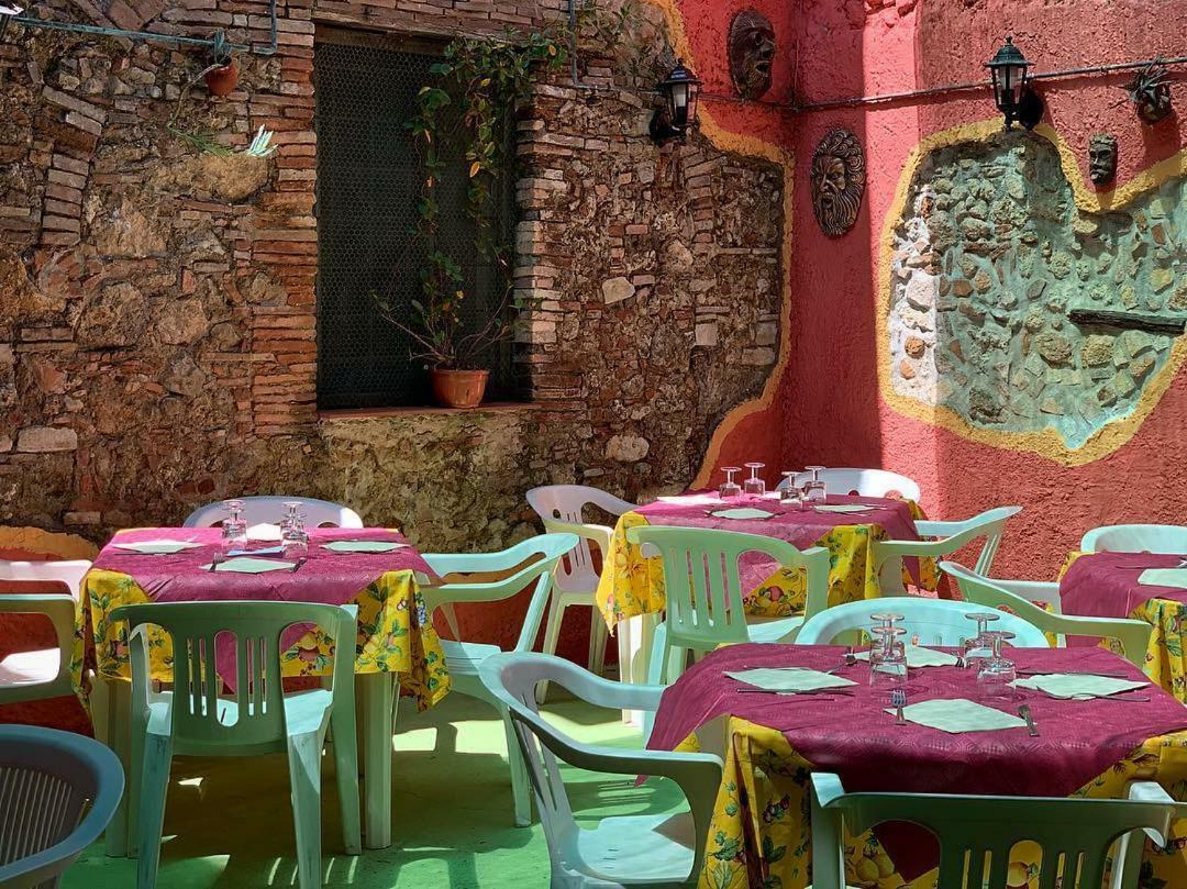 Il Normanno B&B Mileto Bagian luar foto